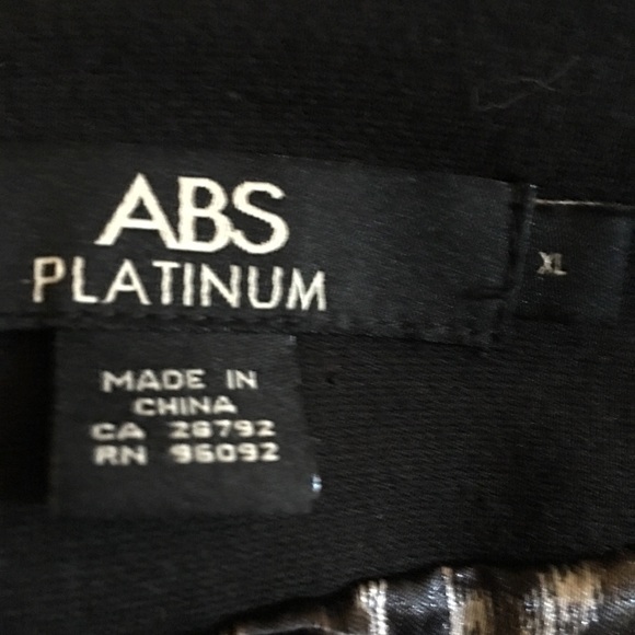 Jacket - Picture 3 of 4